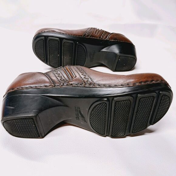 Dansko Sienna Womens Clog Size EU 37/ 6.5 Brown Leather Mules Embroidered Stitch - Picture 7 of 10